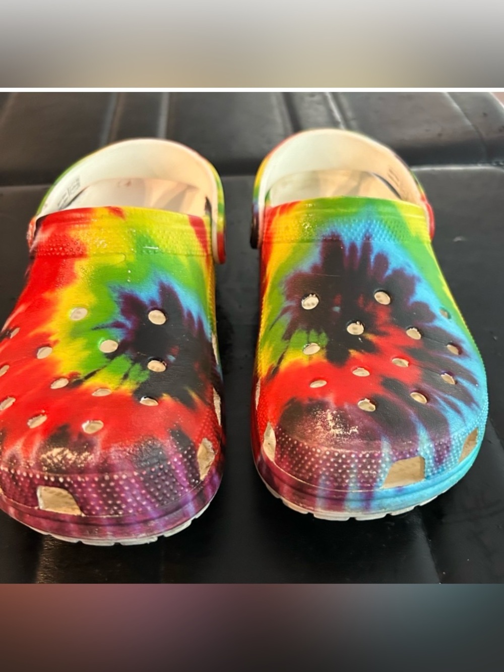 CROCS Adult UnisexTie-Dye Rainbow Slip-On Clog Mules